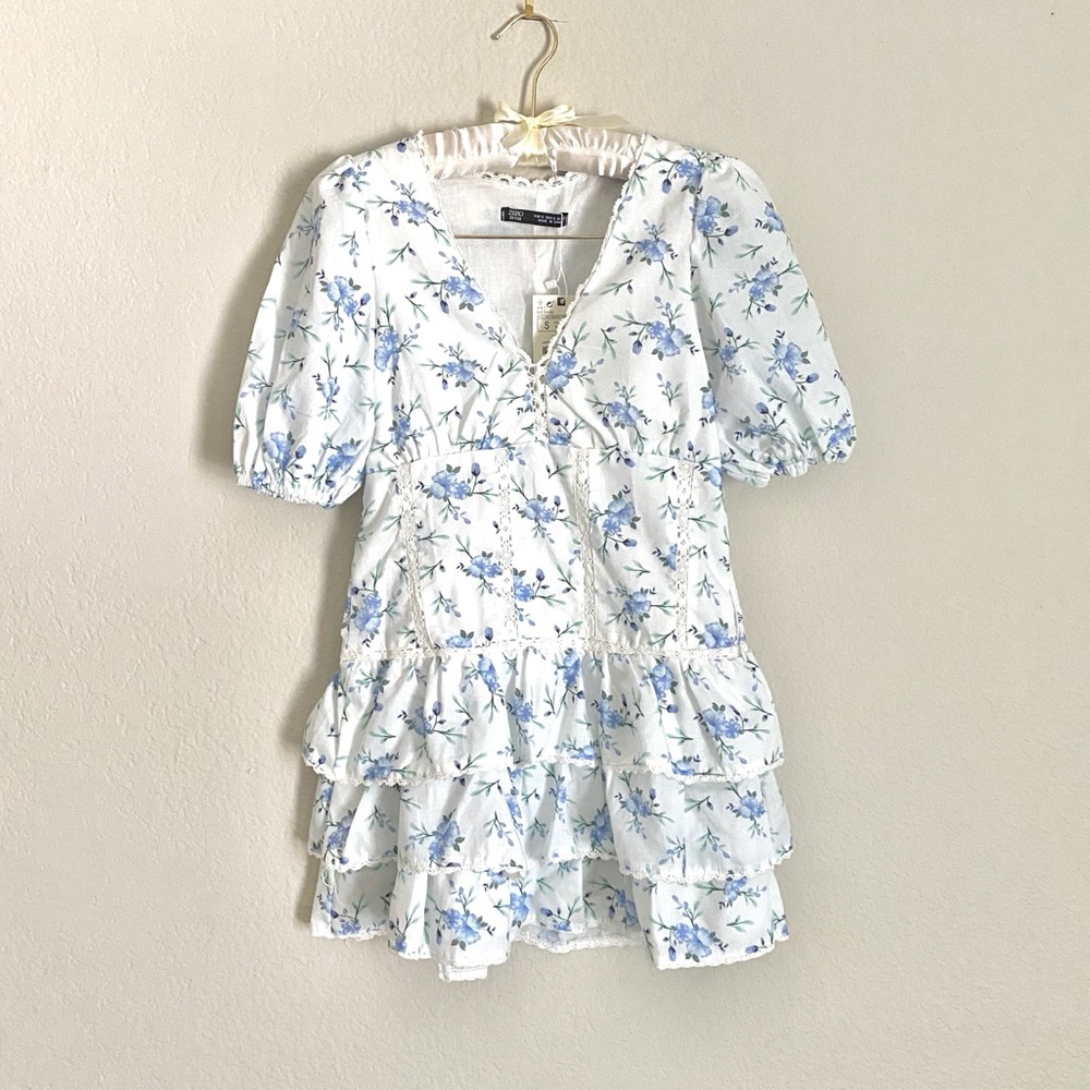 NWT Floral Garden Party Ruffle Mini Puff Shoulder Dress